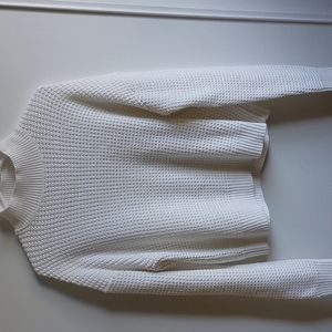 White knit sweater